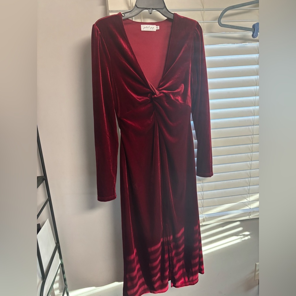 Petal & Pup Lisse Twist Dress